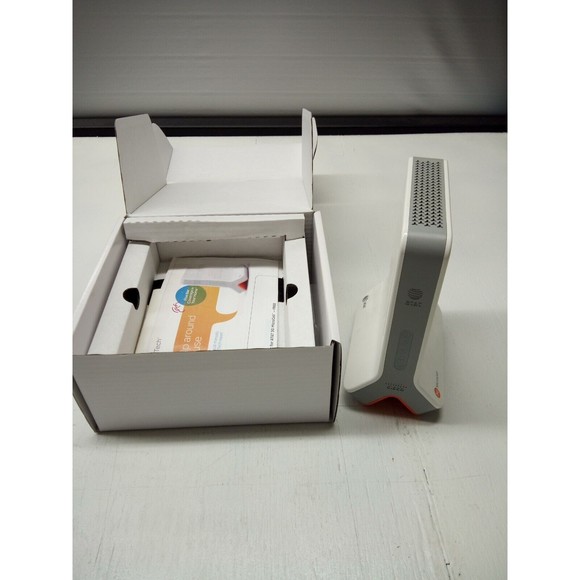 AT&T 3G MicroCell DPH151-AT Wireless Cell Phone Signal Booster Cisco - Picture 2 of 5